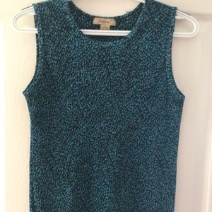 Plisse pleated sleeveless blouse